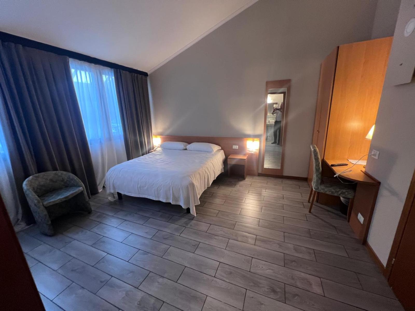 Hotel Garda Affi Dış mekan fotoğraf